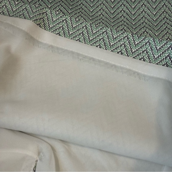 NWT  The Limited Pencil Skirt, Size 6 - Picture 8 of 12